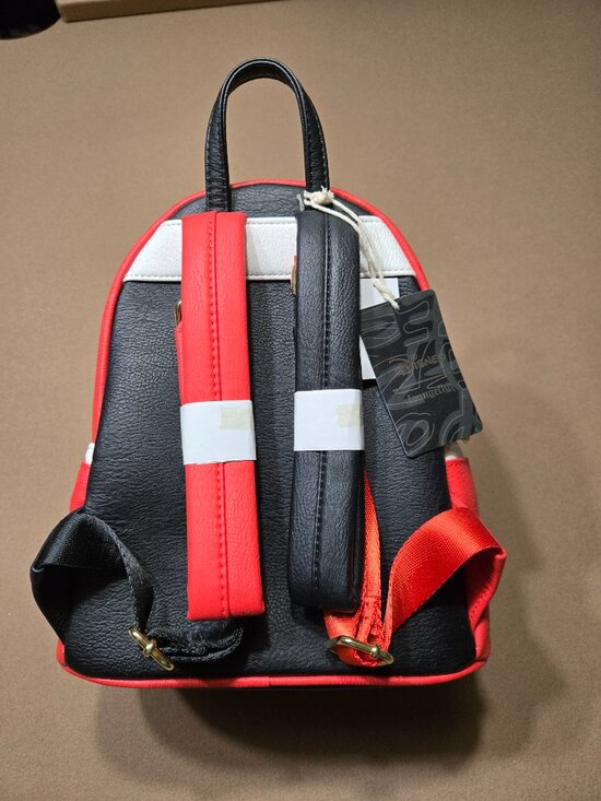 Disney Lougefly Queen of Hearts Backpack Purse Brand New w/Tag main image 7